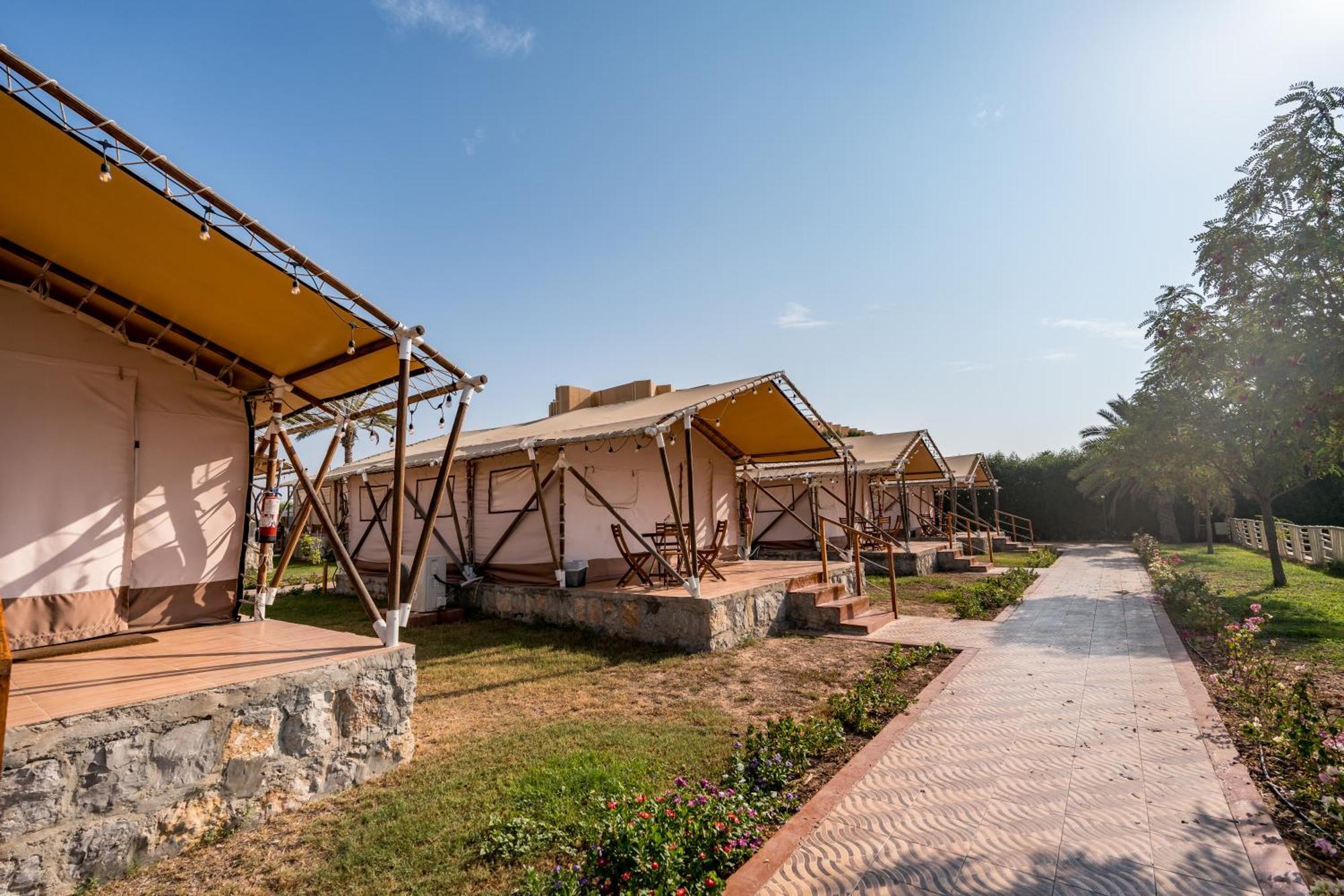 Longbeach Campground Рас ал Хайм Екстериор снимка